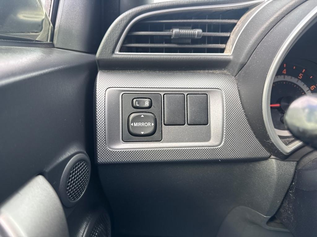 Scion tC 3dr HB Auto (Natl) 2015