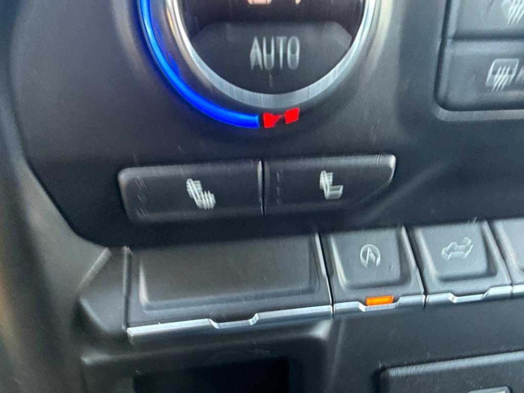 Chevrolet Silverado 1500 LT Crew Cab 4WD SWB 2019