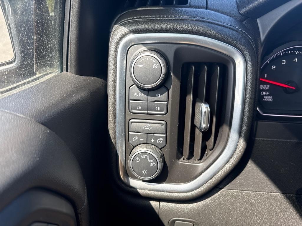 Chevrolet Silverado 1500 LT Crew Cab 4WD SWB 2019