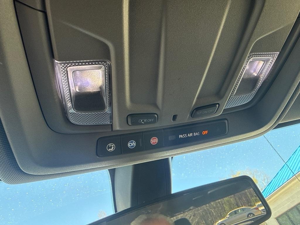 Chevrolet Silverado 1500 LT Crew Cab 4WD SWB 2019