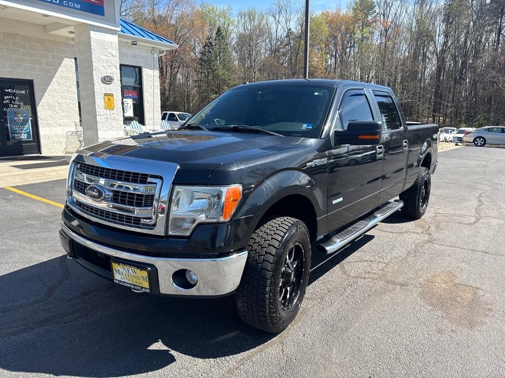 2014 Ford F-150 4WD SuperCrew 145" XLT