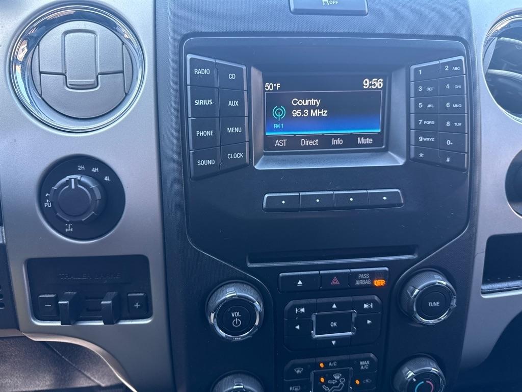 Ford F-150 4WD SuperCrew 145" XLT 2014