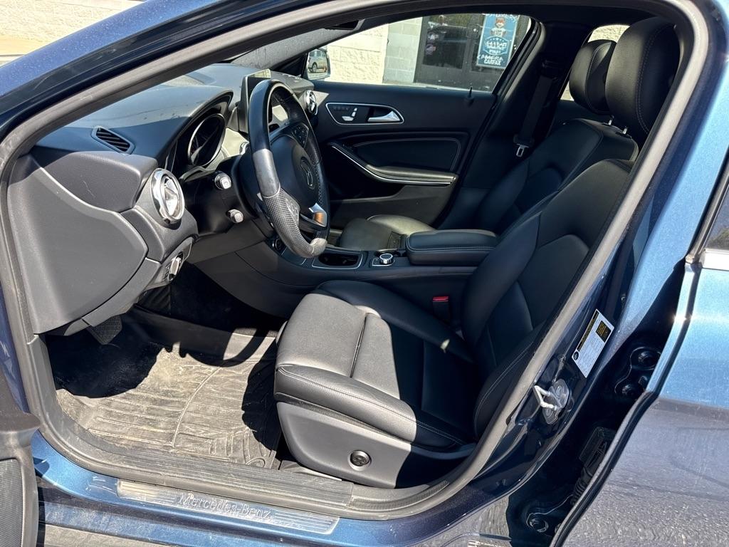 Mercedes-Benz GLA-Class FWD 4dr GLA 250 2019
