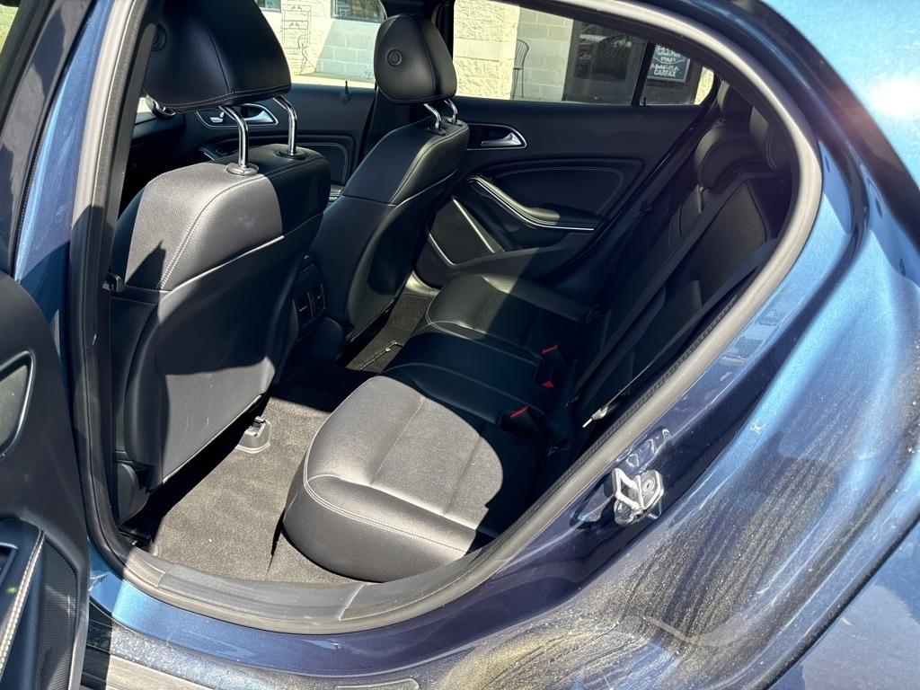 Mercedes-Benz GLA-Class FWD 4dr GLA 250 2019