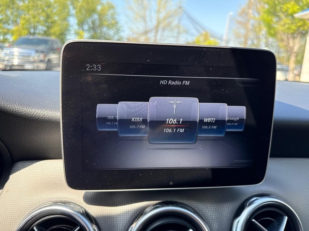 Mercedes-Benz GLA-Class FWD 4dr GLA 250 2019