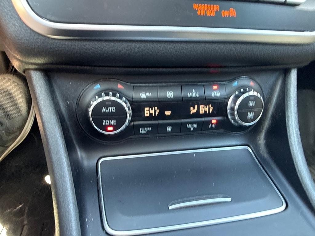 Mercedes-Benz GLA-Class FWD 4dr GLA 250 2019