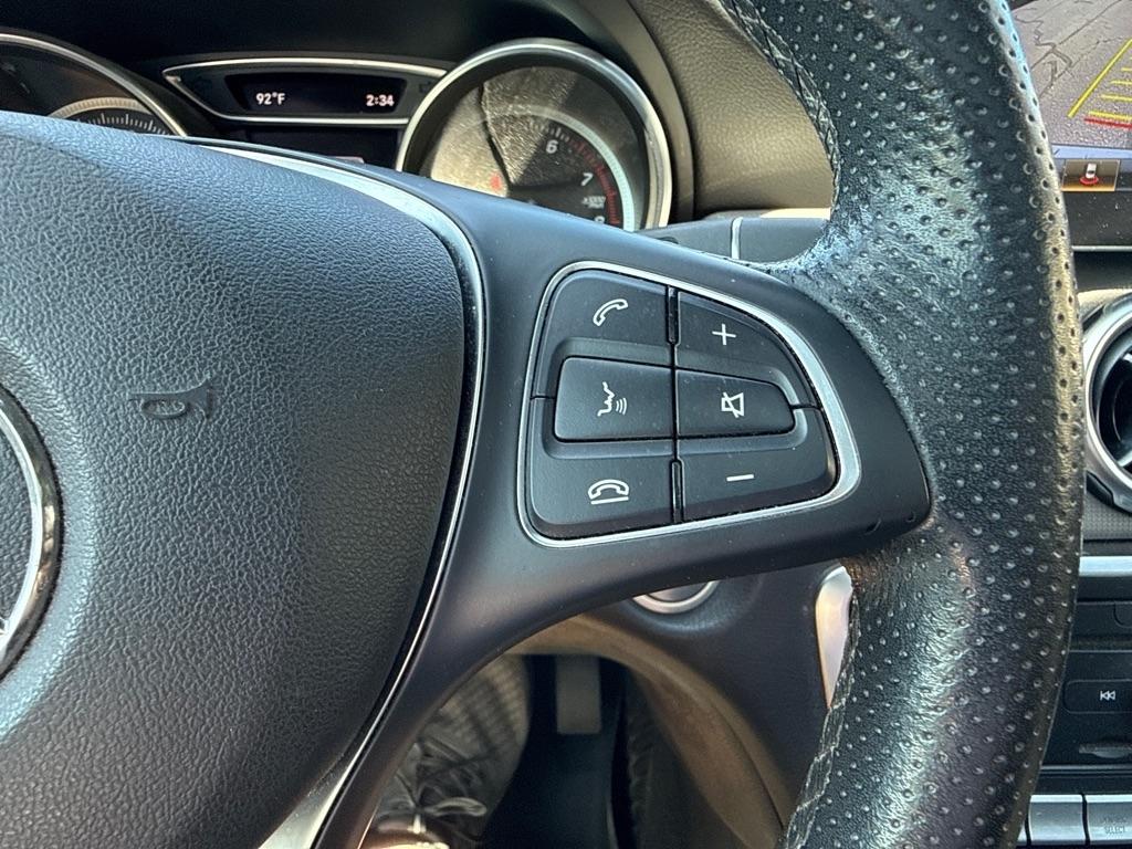 Mercedes-Benz GLA-Class FWD 4dr GLA 250 2019