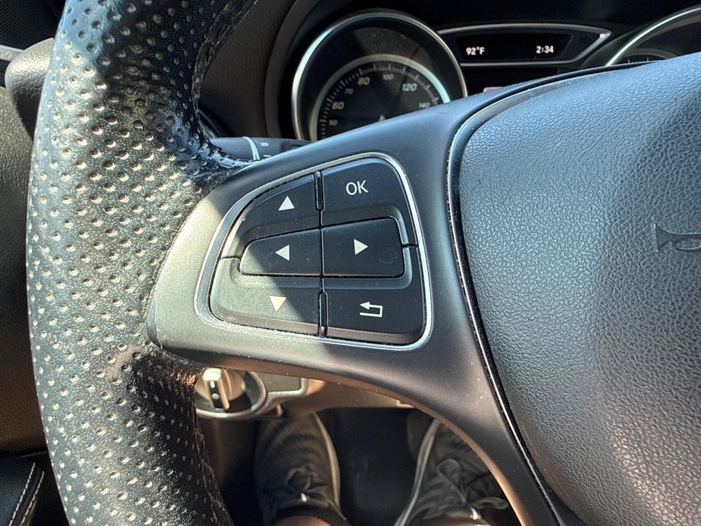 Mercedes-Benz GLA-Class FWD 4dr GLA 250 2019