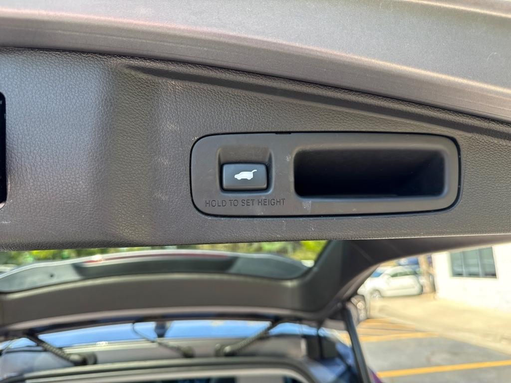 Honda CR-V Touring AWD 2021