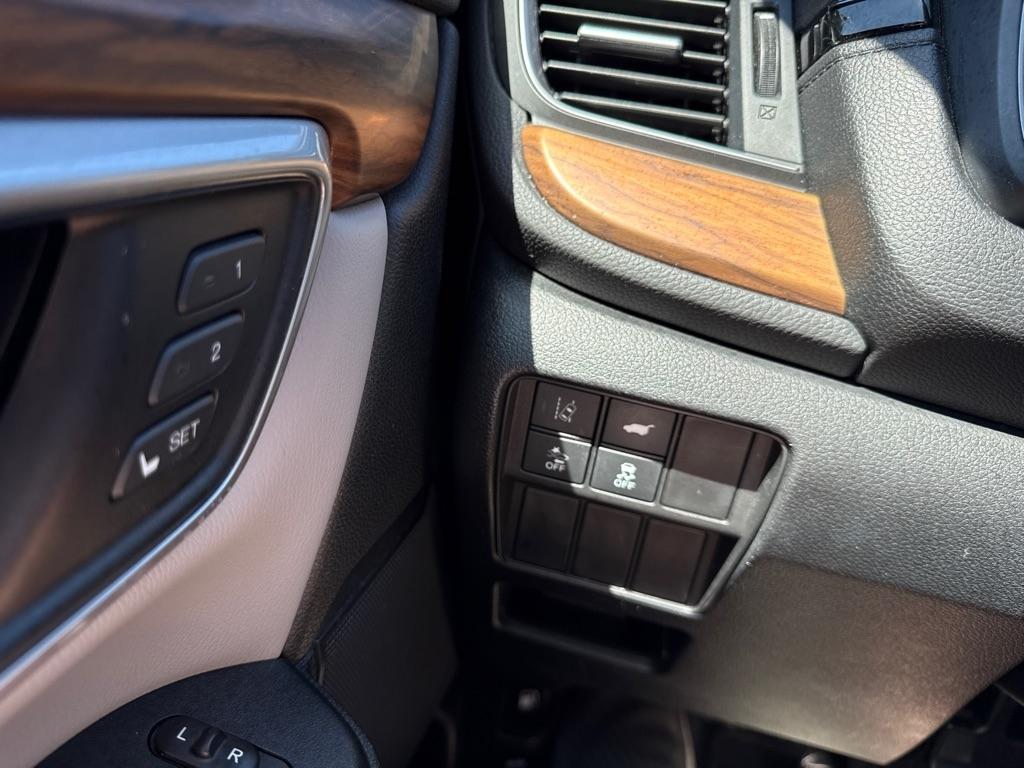 Honda CR-V Touring AWD 2021