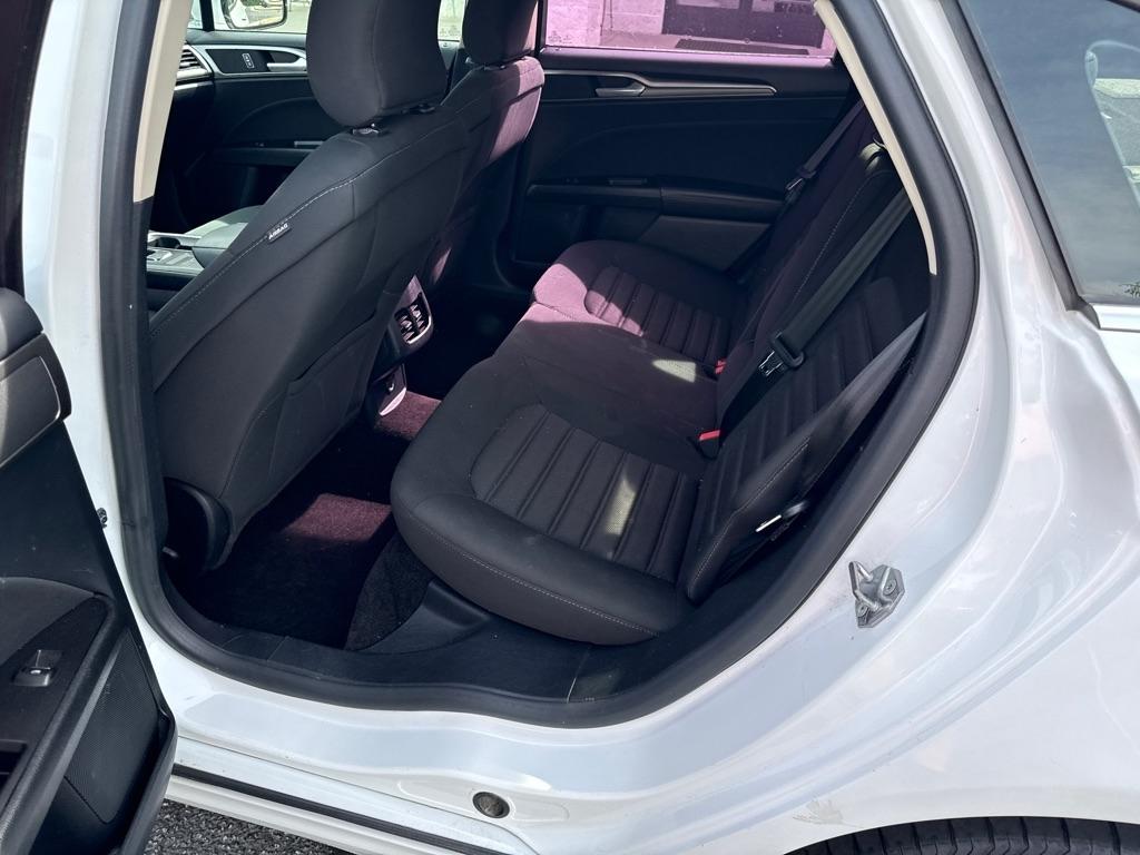 Ford Fusion SE 4D Sedan 2017