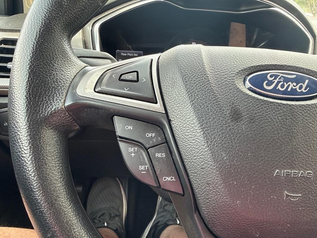 Ford Fusion SE 4D Sedan 2017