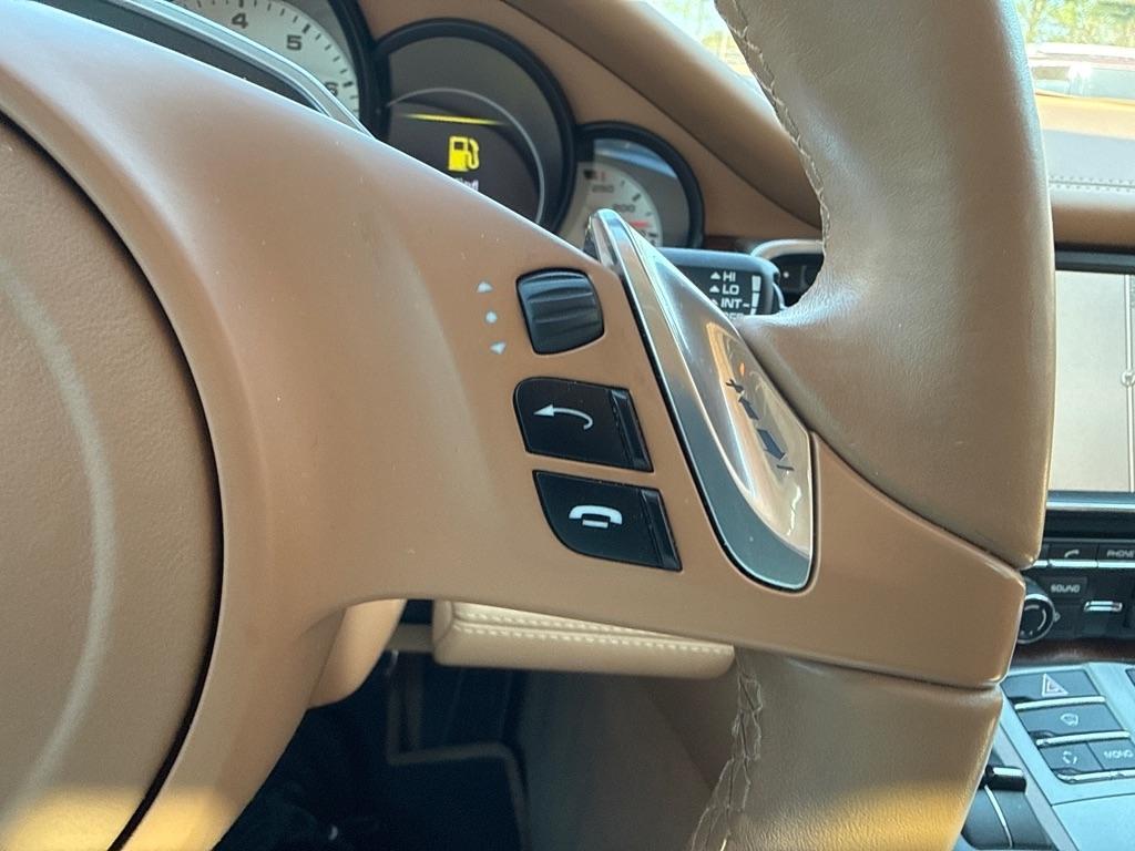 Porsche Panamera  2011