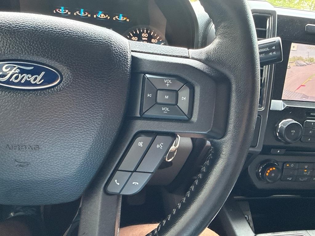 Ford F-150 4WD SuperCrew 145" XLT 2017