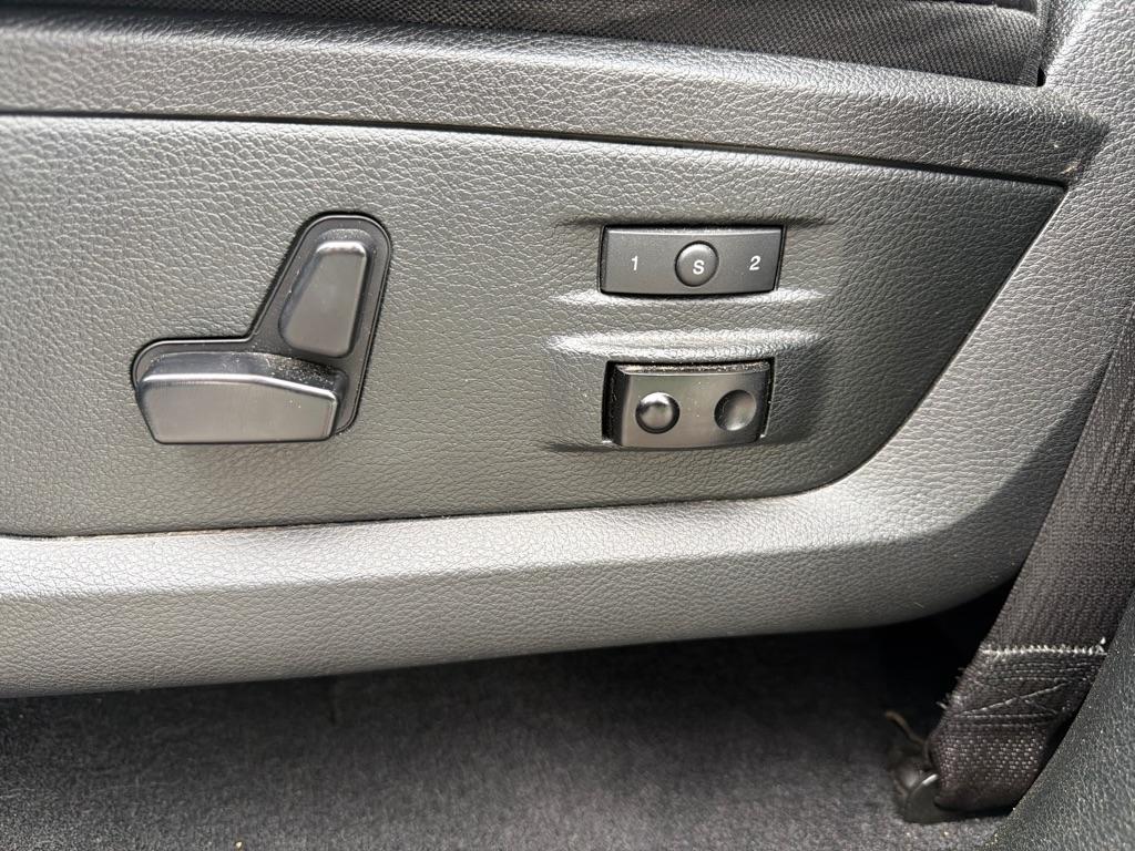 RAM 1500 4WD Crew Cab 140.5" Laramie 2018
