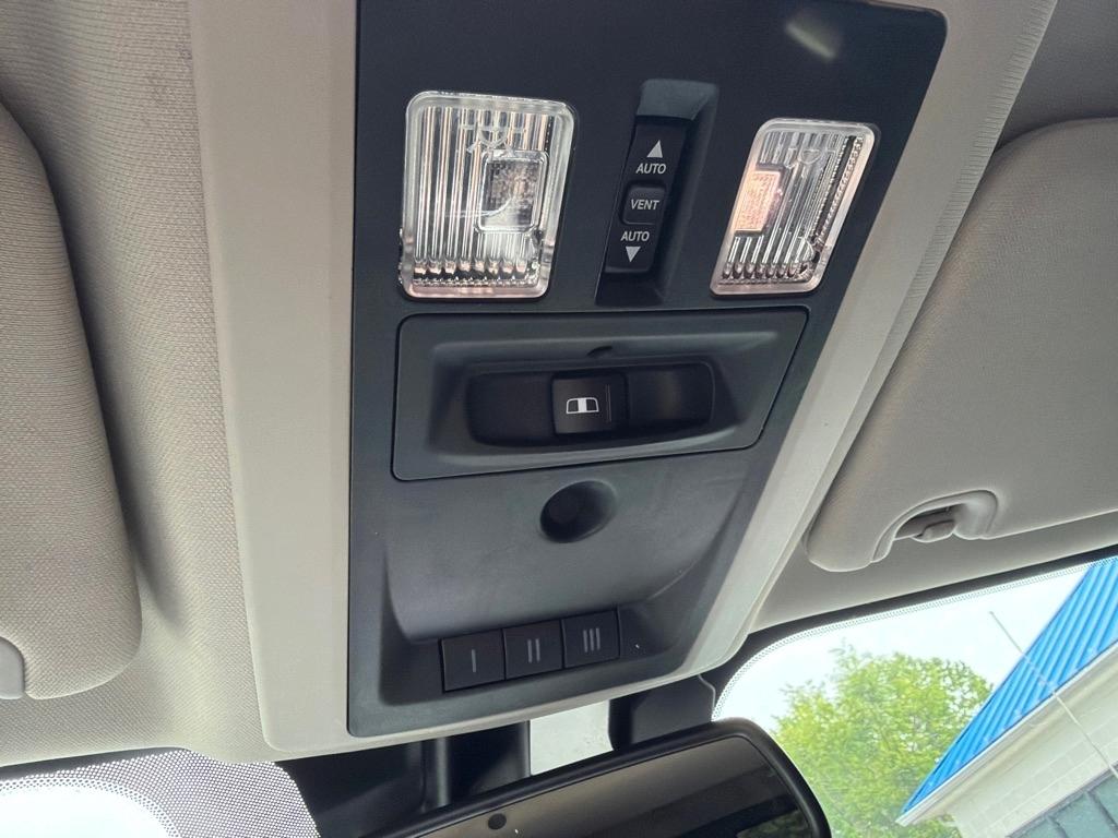 RAM 1500 4WD Crew Cab 140.5" Laramie 2018