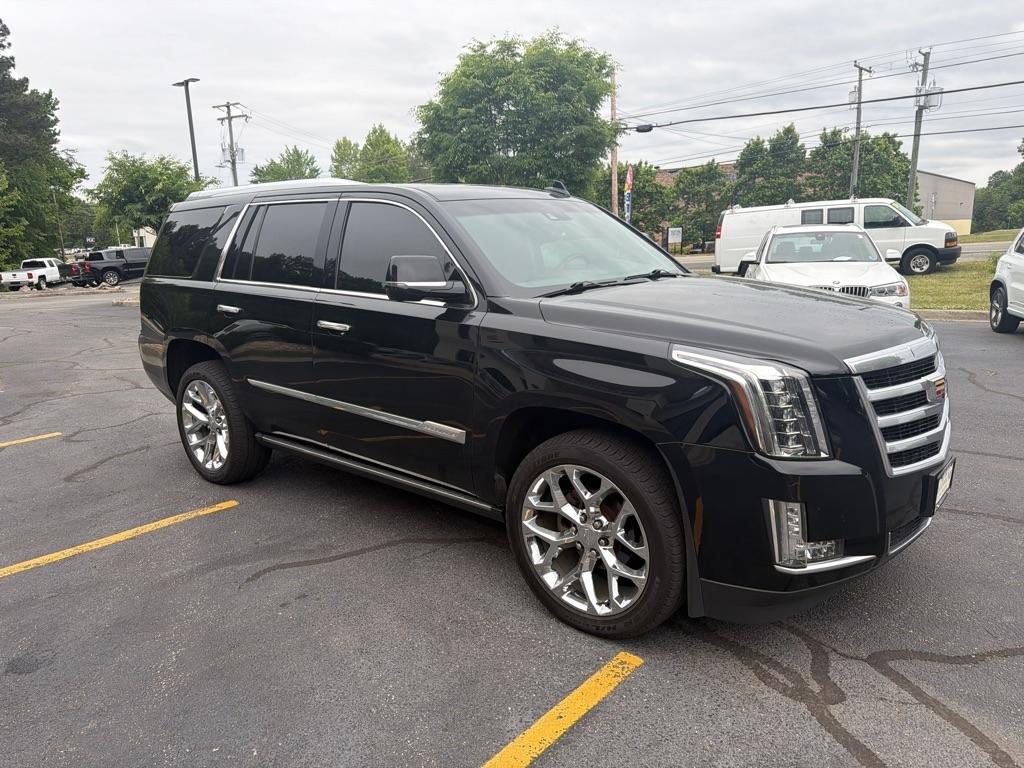 Cadillac Escalade 4WD 4dr Premium 2015