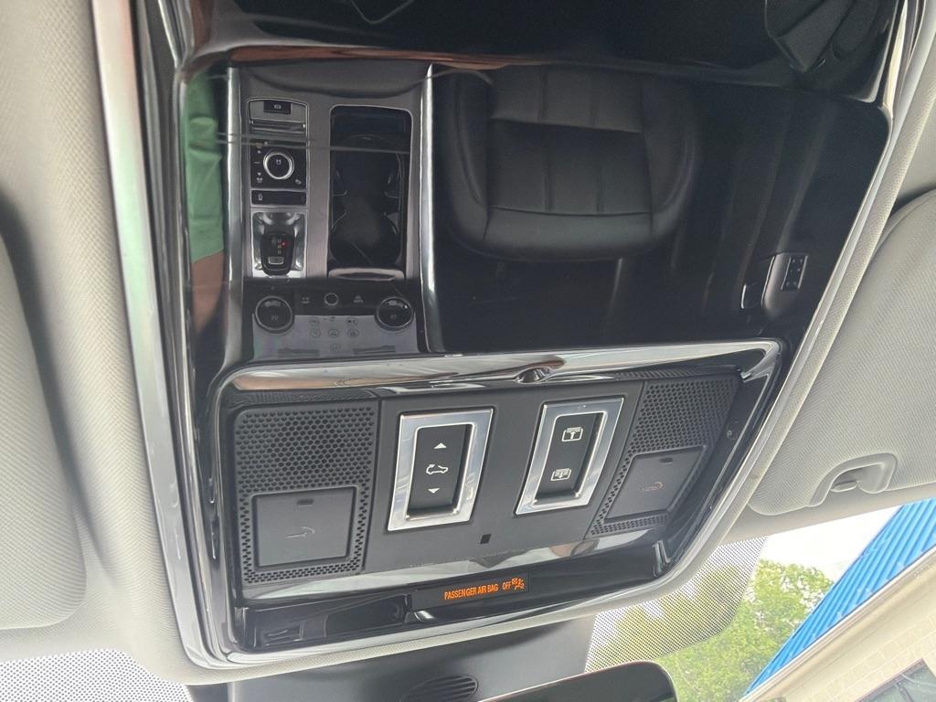 Land Rover Range Rover Sport HSE 4D SUV 2018
