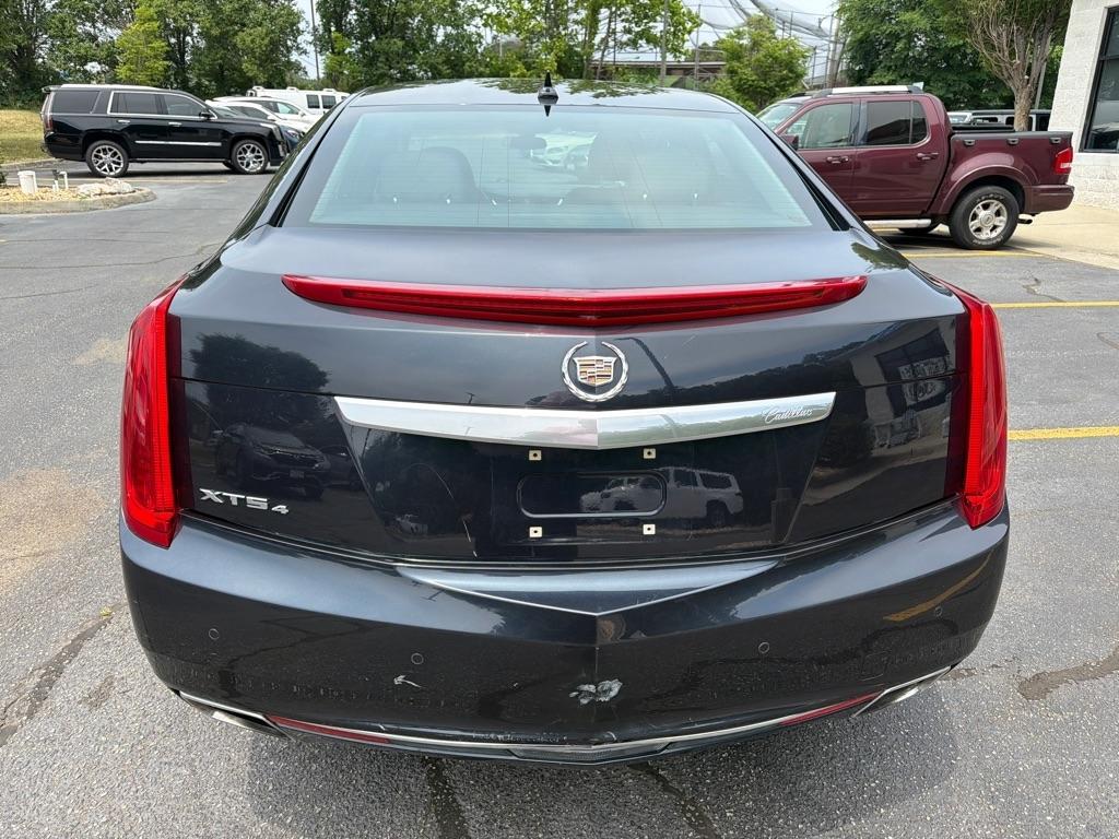 Cadillac XTS 4dr Sdn Luxury Collection AWD 2014