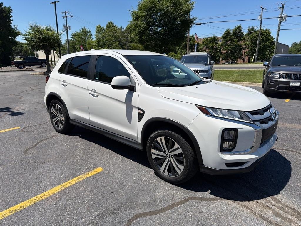 Mitsubishi Outlander Sport ES 2.0 CVT 2020