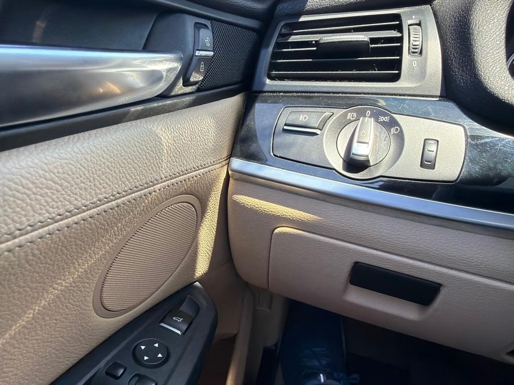 BMW X3 XDrive28i 4D SAV 2016