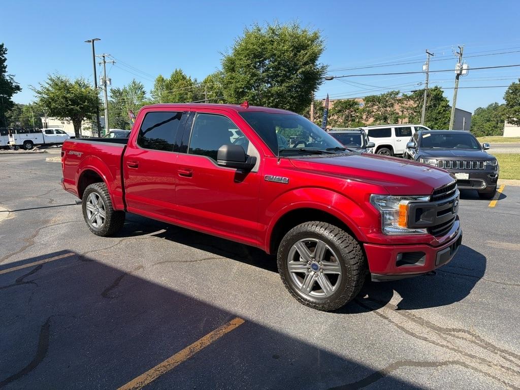 Ford F-150 4WD SuperCrew 145" XLT 2018