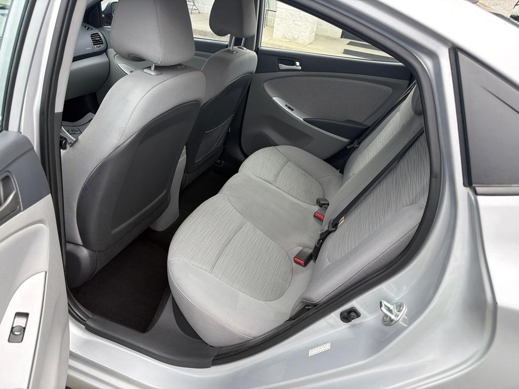 Hyundai Accent  2016