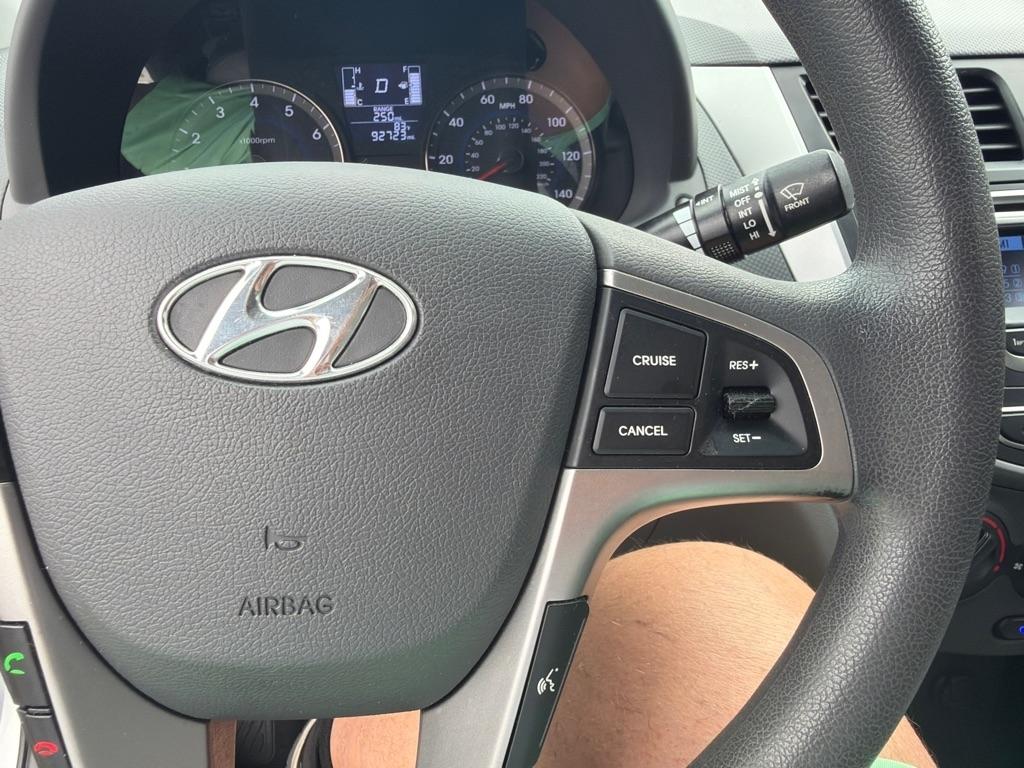 Hyundai Accent  2016