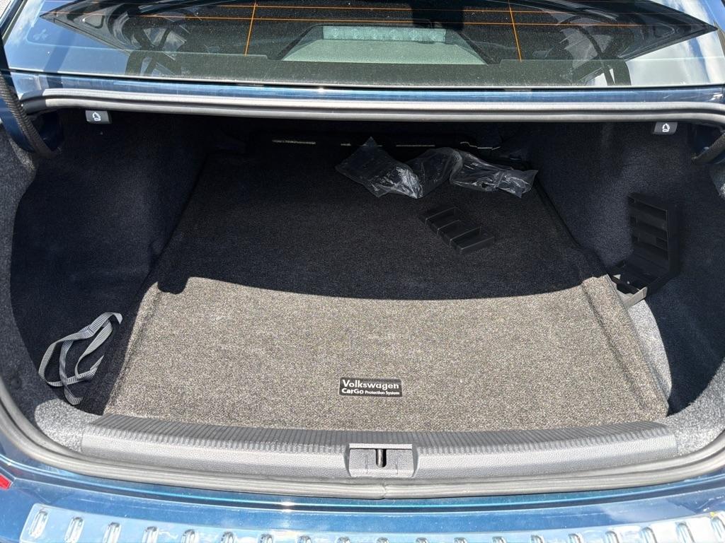 Volkswagen Passat 2.0T SE Auto 2021