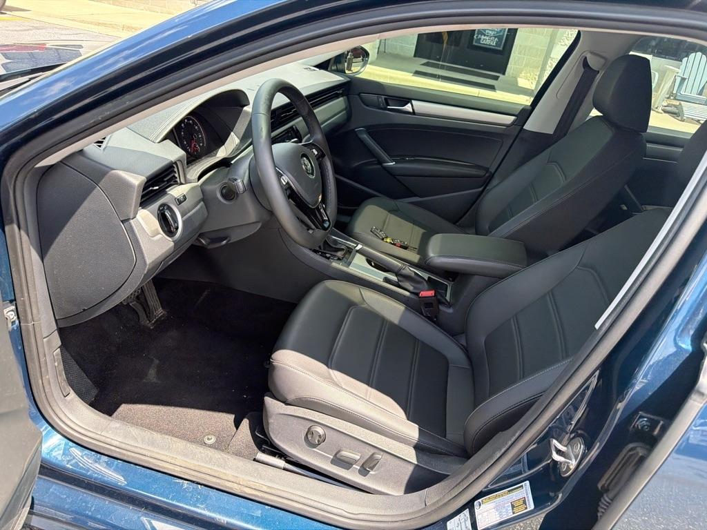 Volkswagen Passat 2.0T SE Auto 2021