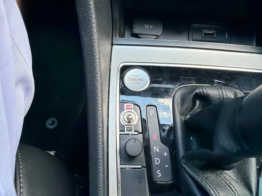 Volkswagen Passat 2.0T SE Auto 2021
