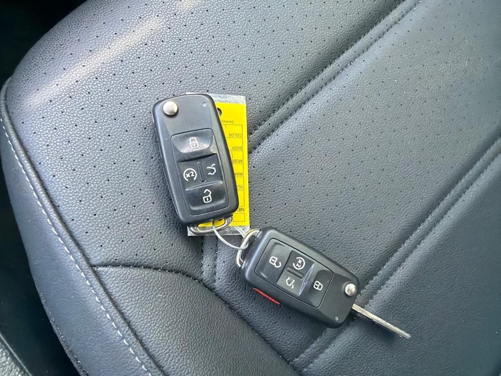 Volkswagen Passat 2.0T SE Auto 2021