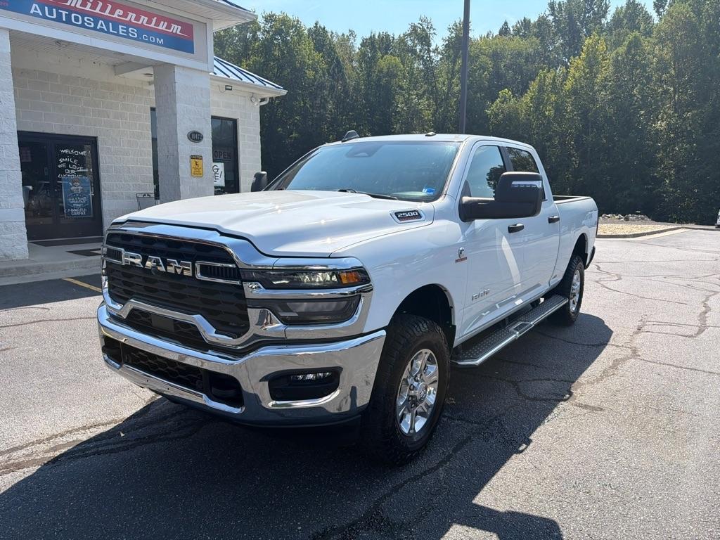 2025 RAM 2500 Big Horn 4x4 Crew Cab 6'4" Box