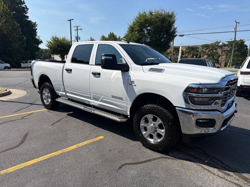 RAM 2500 Big Horn 4x4 Crew Cab 6'4" Box 2025