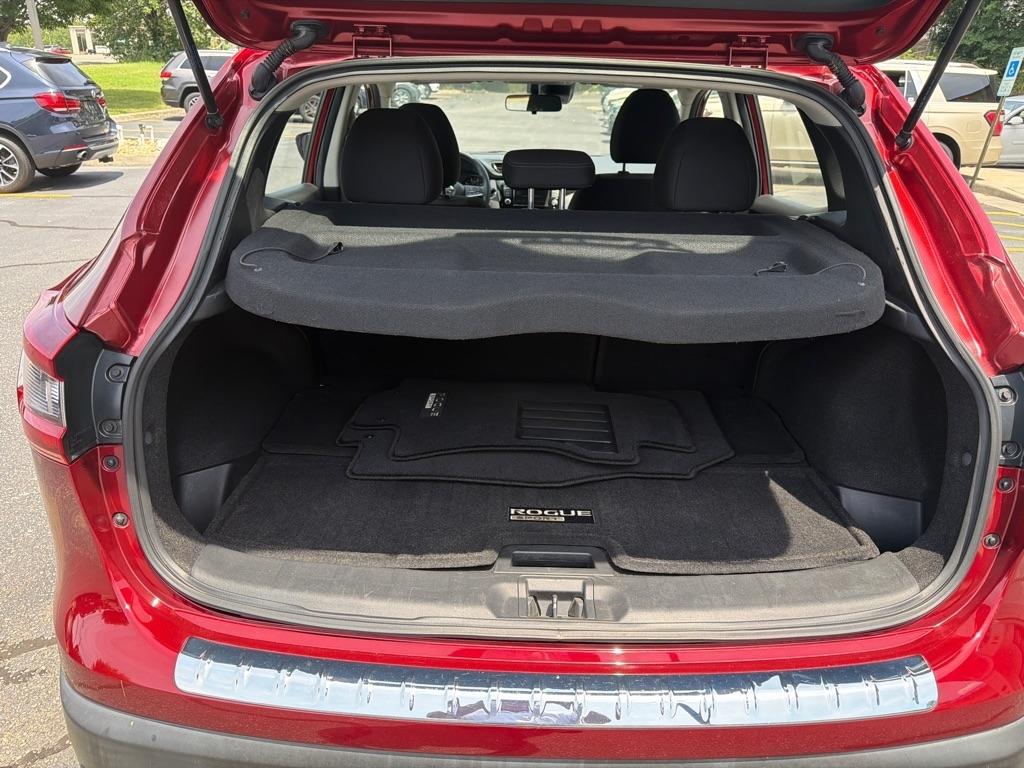 Nissan Rogue Sport FWD SV 2020