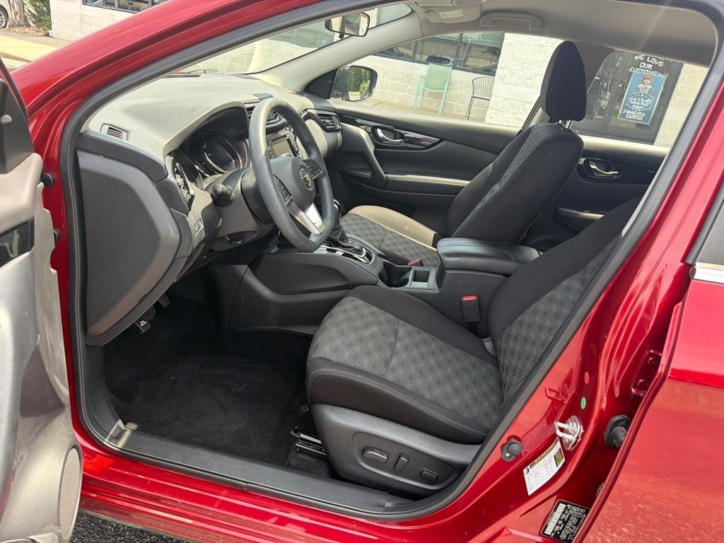 Nissan Rogue Sport FWD SV 2020
