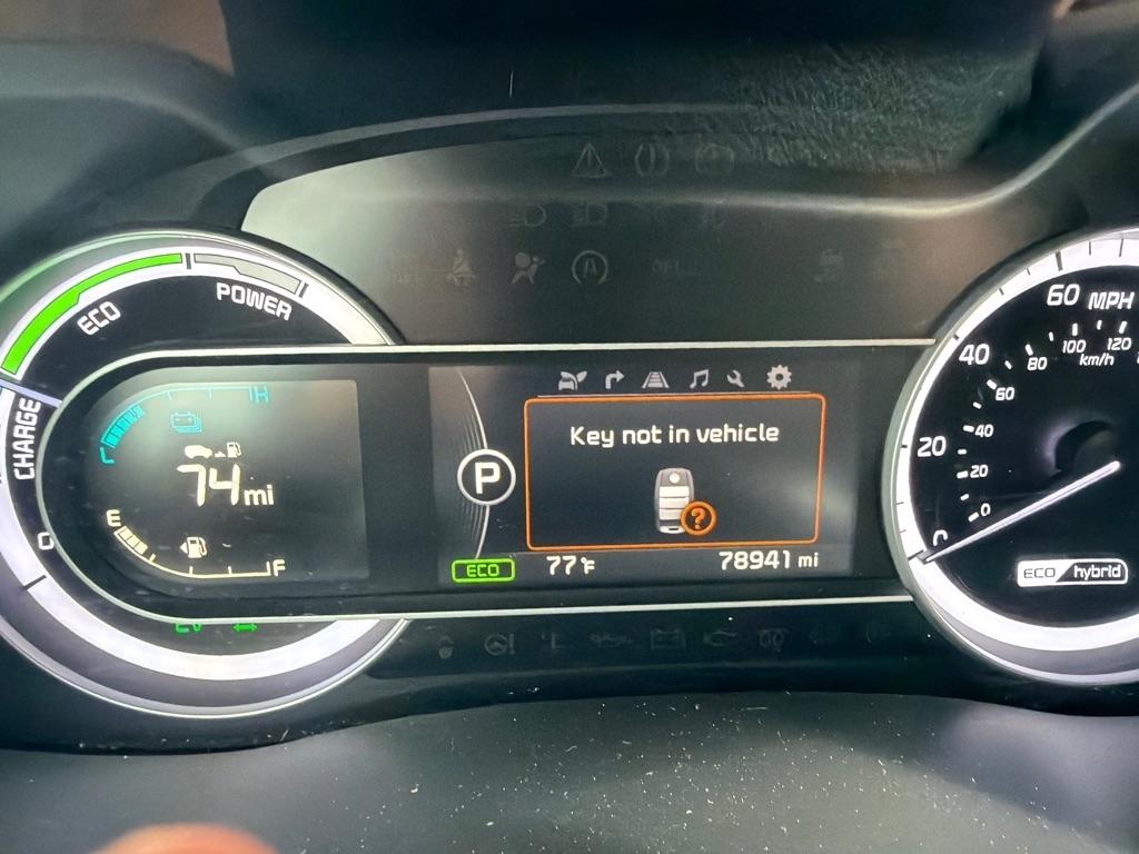 Kia Niro Touring FWD 2017