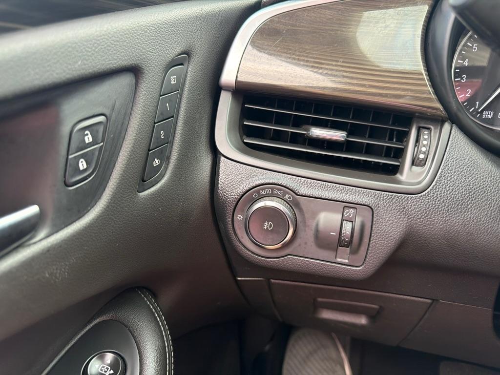 Buick Envision AWD 4dr Premium 2020