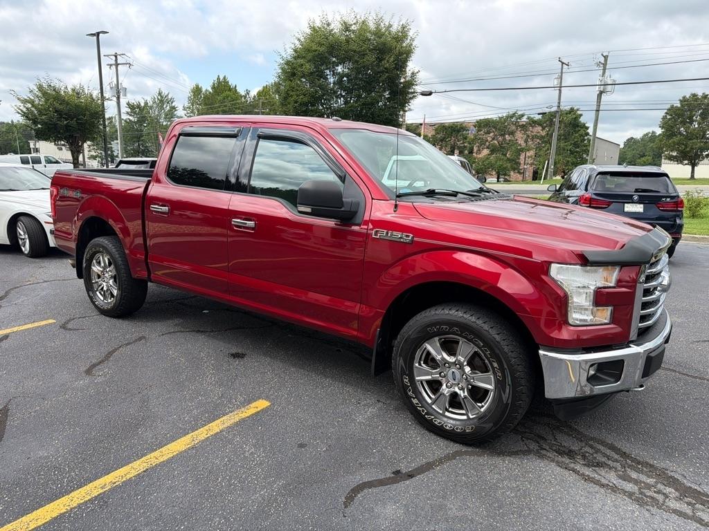 Ford F-150 4WD SuperCrew 145" XLT 2015