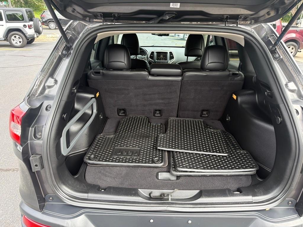 Jeep Cherokee FWD 4dr Limited 2016