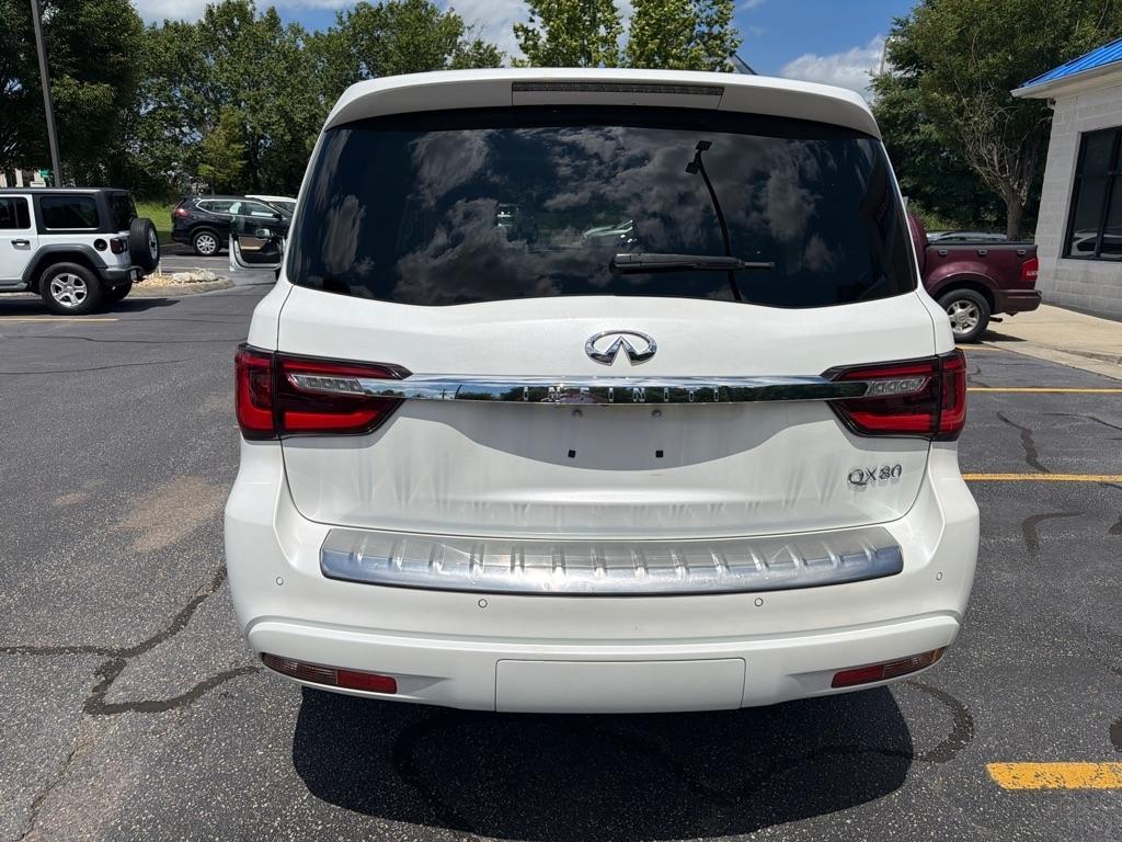 Infiniti QX80 Luxe 4D SUV AWD 2019