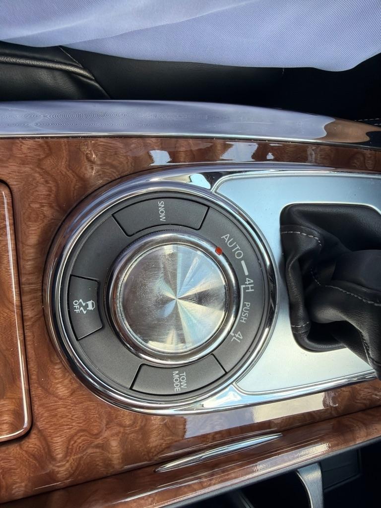 Infiniti QX80 Luxe 4D SUV AWD 2019