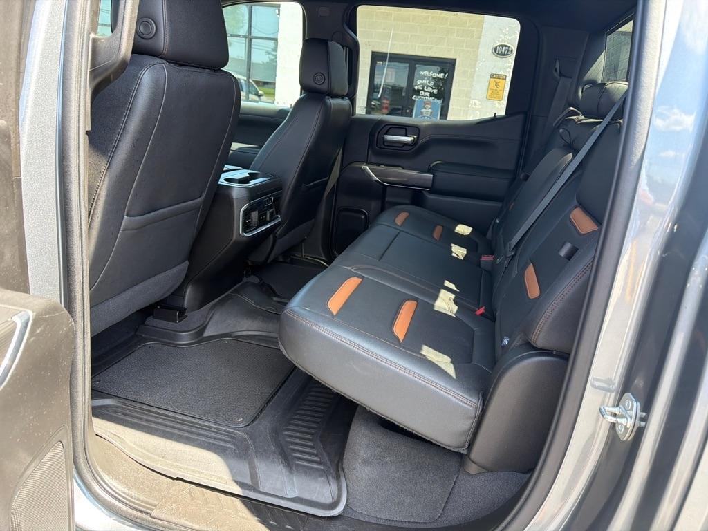 GMC Sierra 1500 4WD Crew Cab 147" AT4 2021