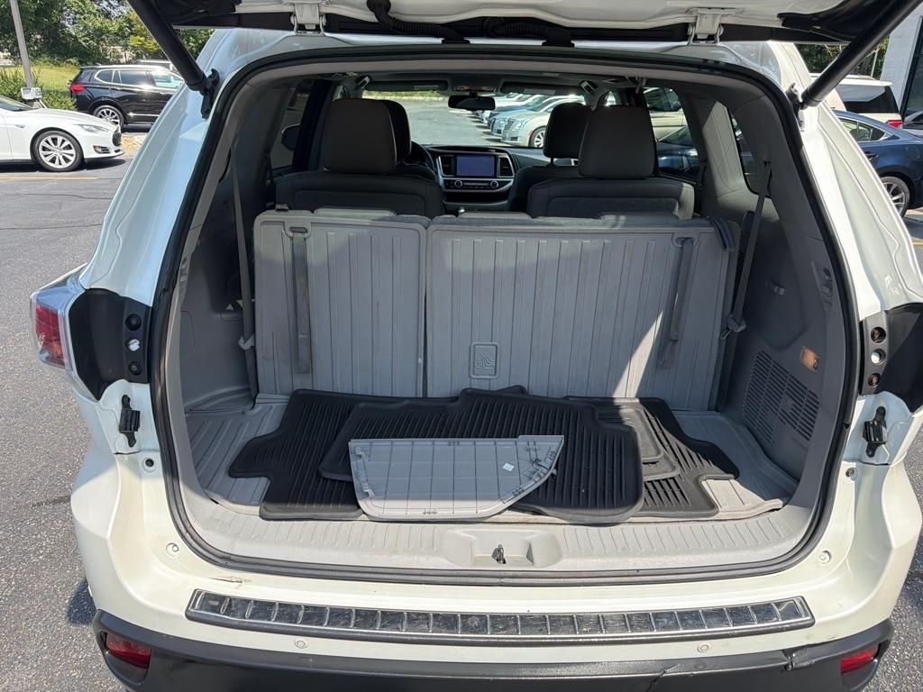 Toyota Highlander AWD 4dr V6 Limited (Natl) 2016