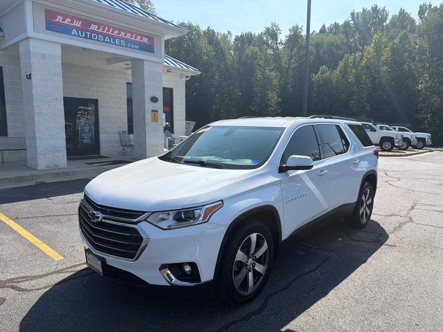White 2019 Chevrolet Traverse SUV / Crossover Four-Wheel Drive Automatic