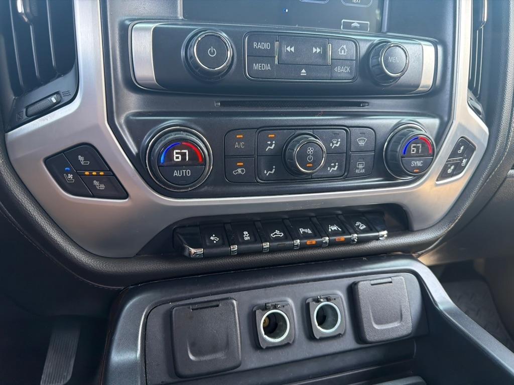 GMC Sierra 1500 4WD Crew Cab 143.5" SLT 2016