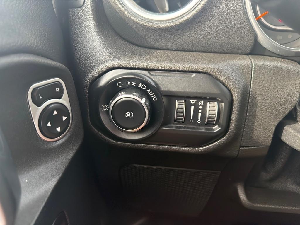 Jeep Wrangler Unlimited Sahara 4x4 2018