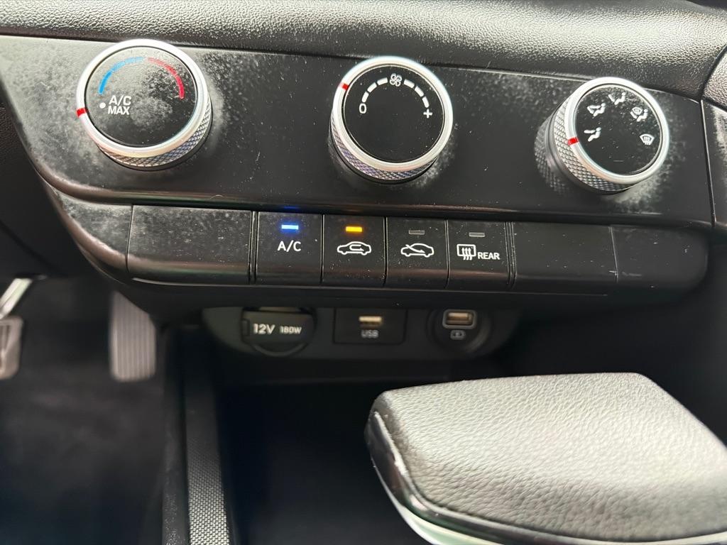 Hyundai Elantra SE IVT 2023