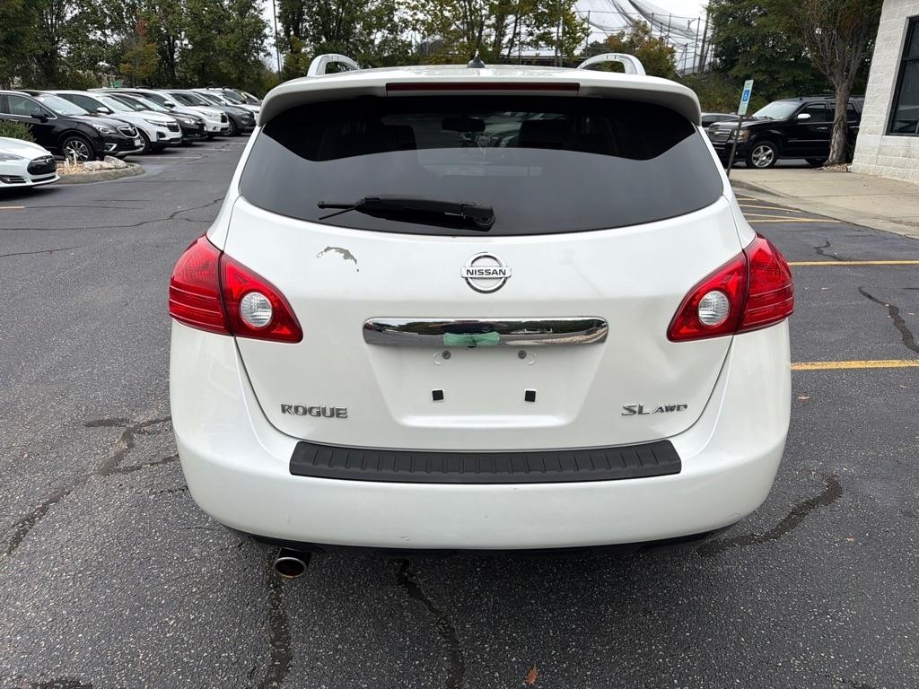 Nissan Rogue SL 4D SUV AWD 2012