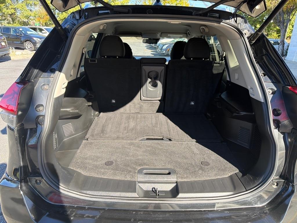 Nissan Rogue SV 4D SUV AWD 2019